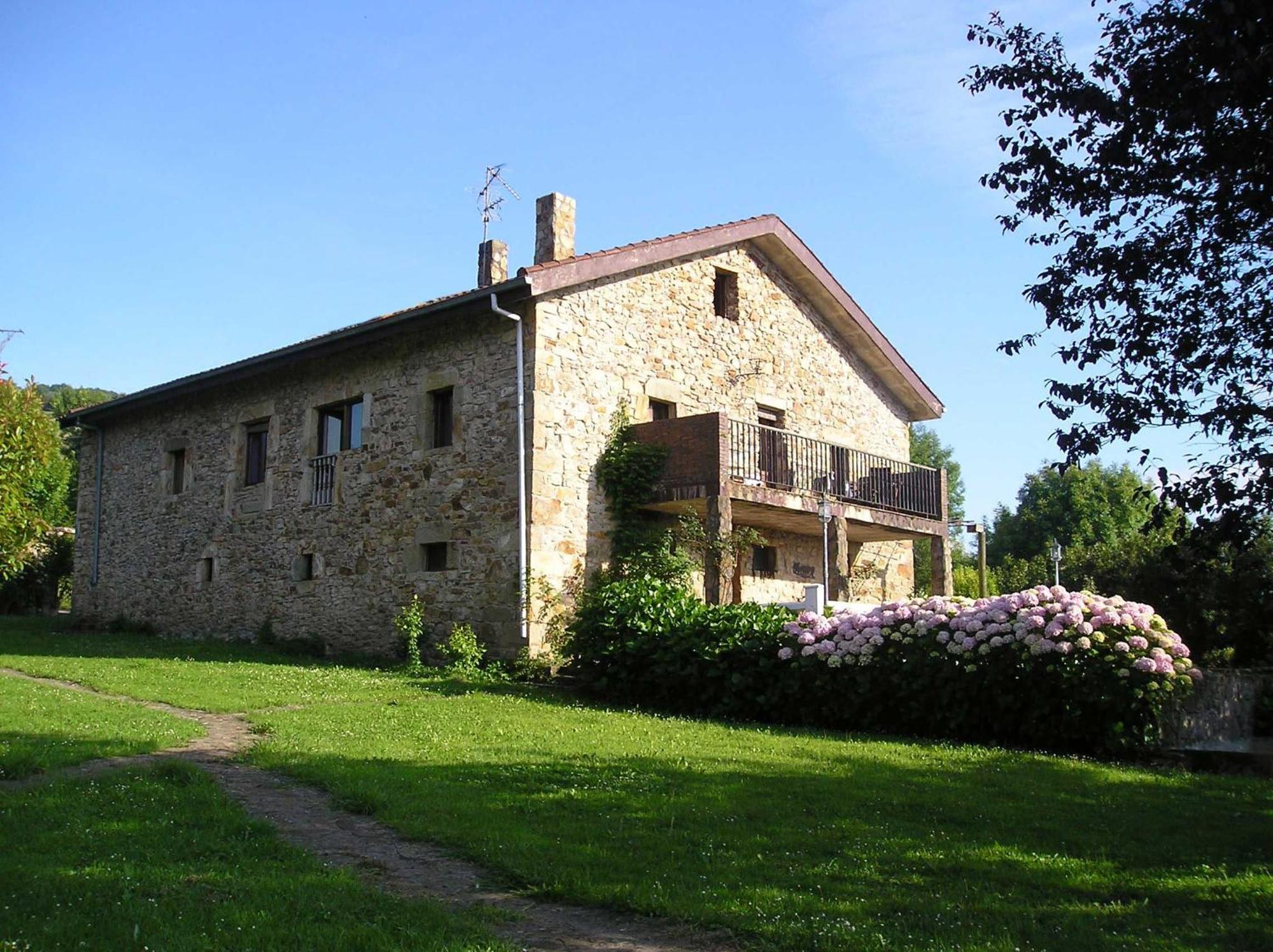 Casa Bezales En Ampuero Cantabria Экстерьер фото